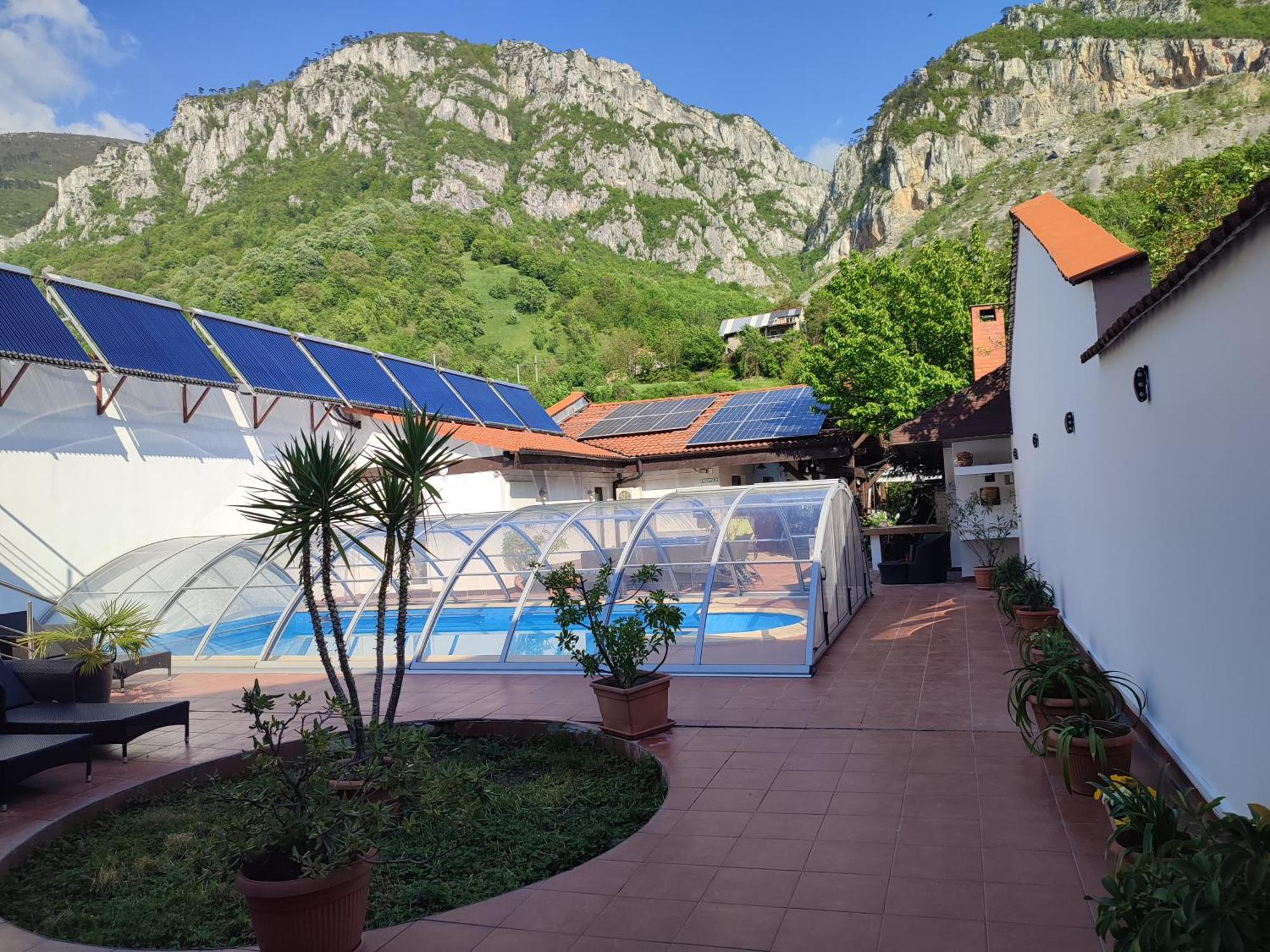 Pensiunea La Dolce Vita Băile Herculane Buitenkant foto
